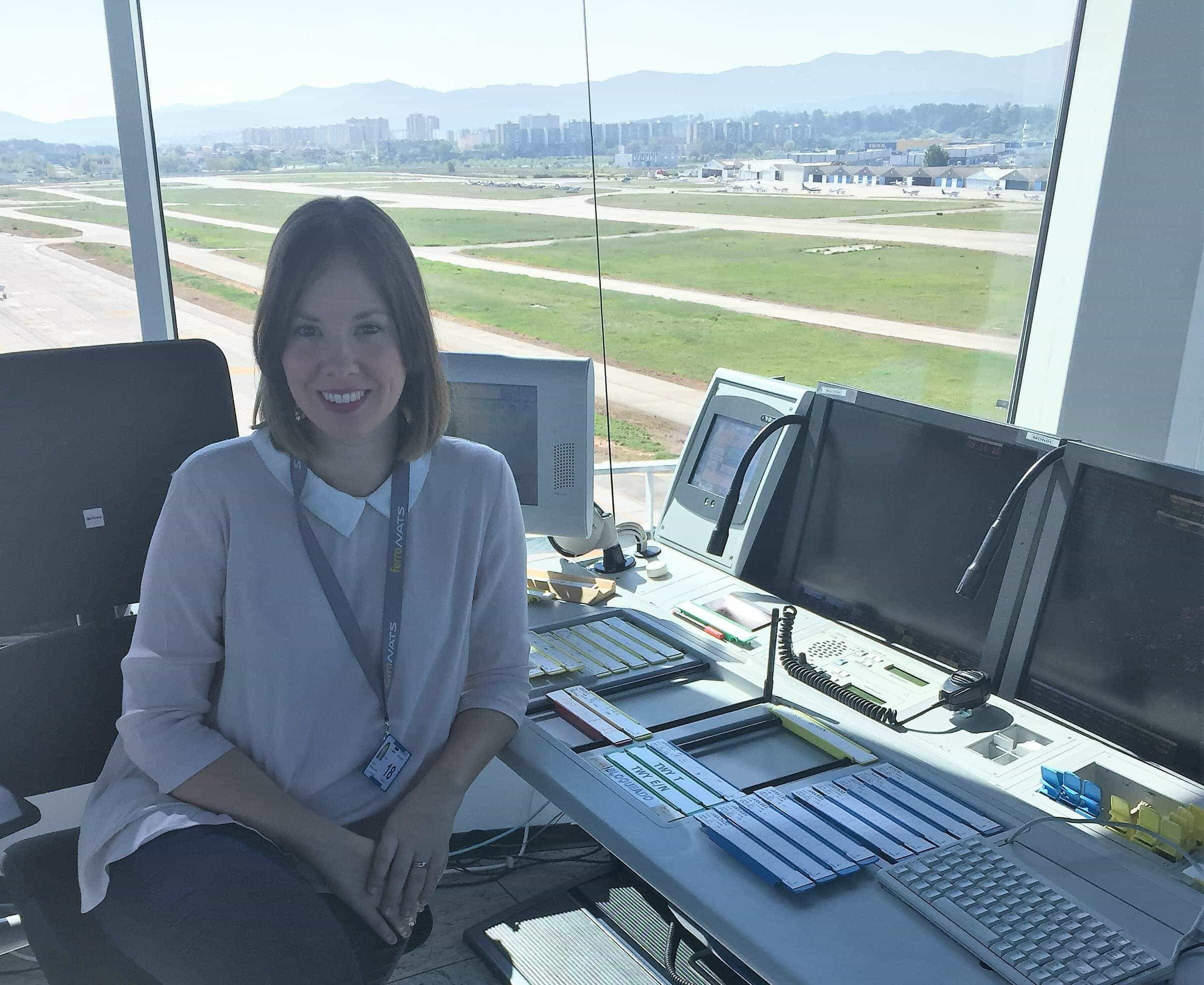 how to become an air traffic controller