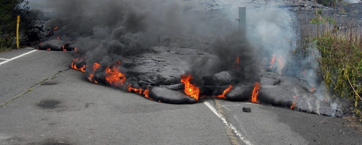 hawaiian vocanoes roads lava