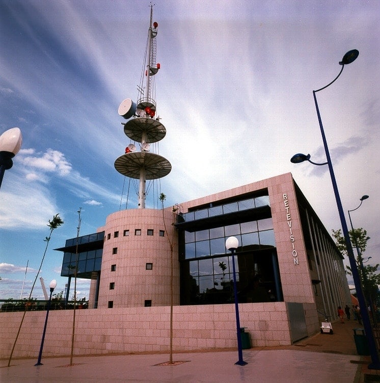 Un viaje a los icónicos pabellones de la Expo 92 de ...