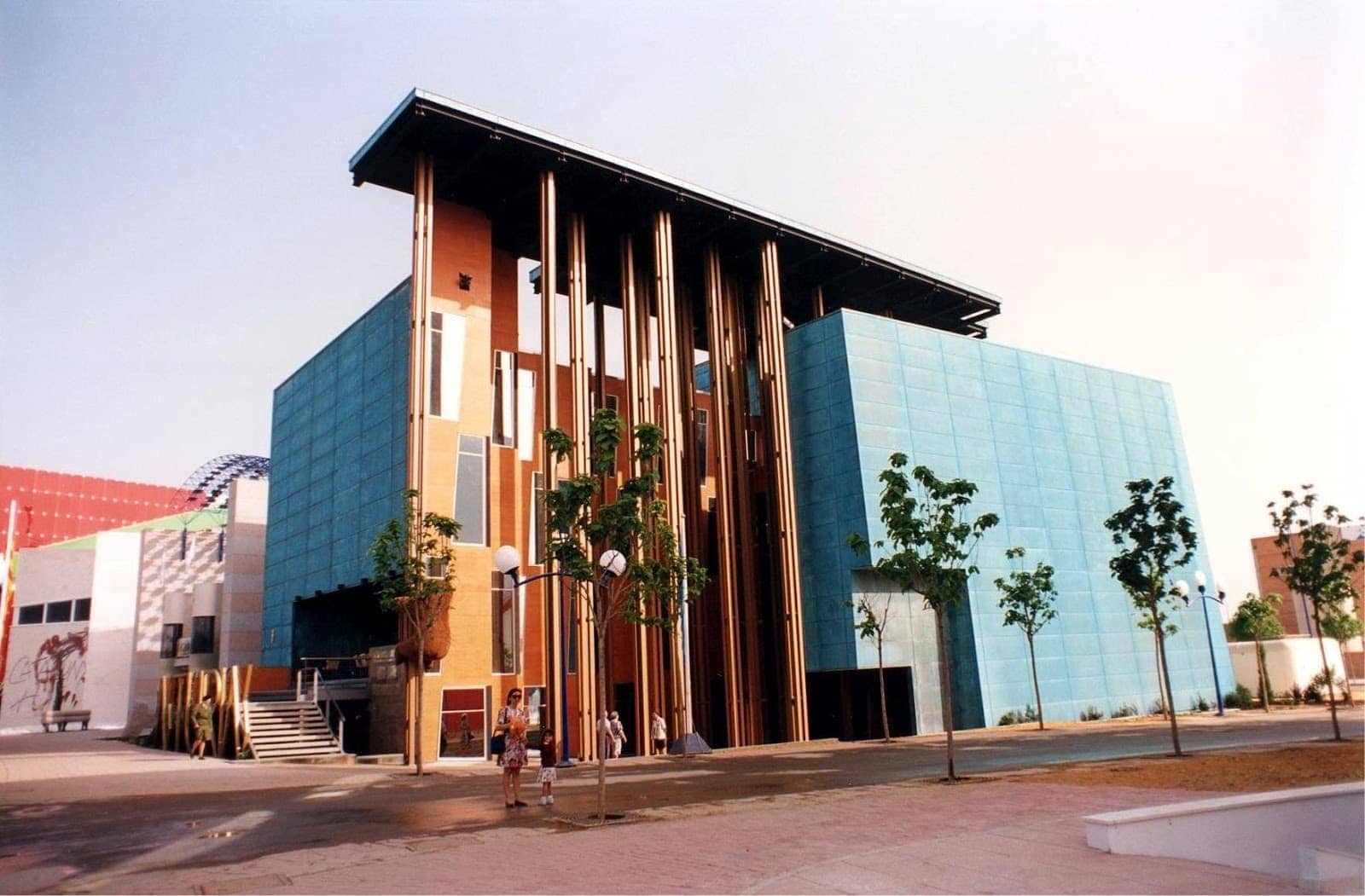 A trip to the iconic pavilions of Expo 92 in Seville