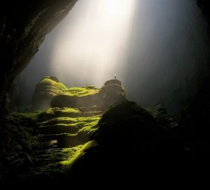 naturaleza bajo tierra cueva