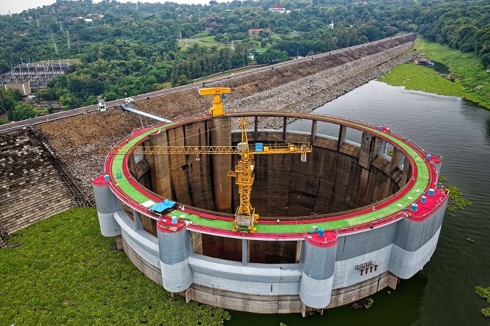 drones in construction