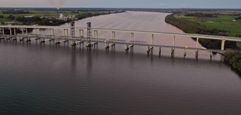 Puente Río Clarence