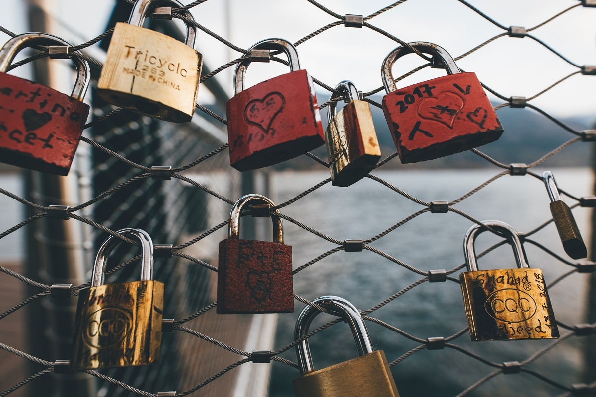 padlocks pont des arts