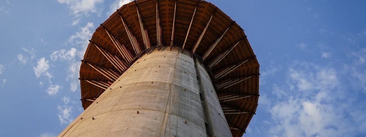 the new tower at Lima's Jorge Chávez Airport