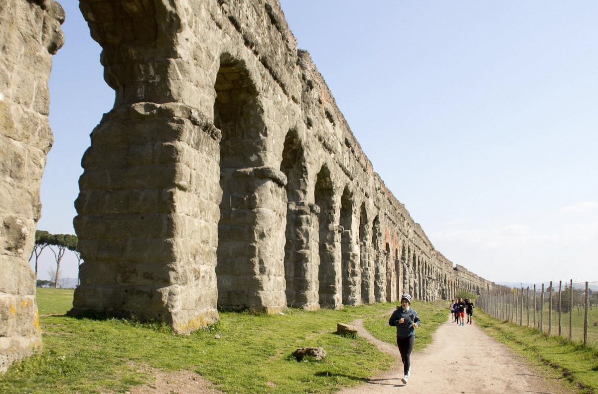 Aqueduct Park, Rome